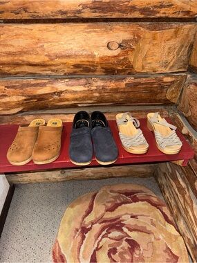 😍3 Pair Bundle Of Suede Slip-On Sven Clogs in Tan, Gray and Navy 41(9.5”)